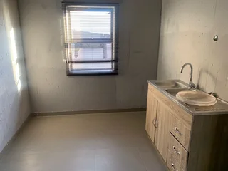 Room to rent in Diepkloof Zone3