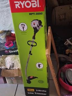 Ryobi 30cc 2 Stroke Line Trimmer