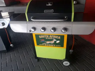 GAS BRAAIS....REFURBISHED