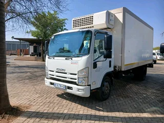 Isuzu NQR500 Fridge Truck