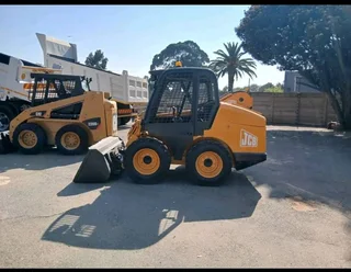 2006 JCB Skidsteer - R215,000 (Excluding VAT)The Ultimate Workhorse for Your Business!