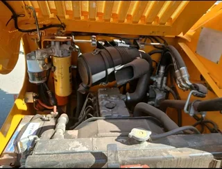 2006 JCB Skidsteer - R215,000 (Excluding VAT)The Ultimate Workhorse for Your Business!