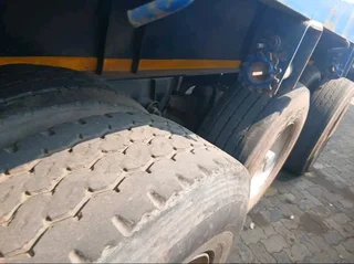 Attention-Grabbing 2003 Triaxle Flatdeck Trailer!Your Investment: R195,000 Excluding VAT*