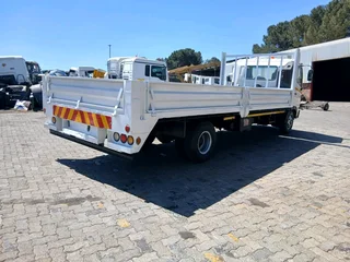 HINO 500 1017 6-Ton Dropside Truck (2013)Your Investment: R395,000 (Excl. VAT)