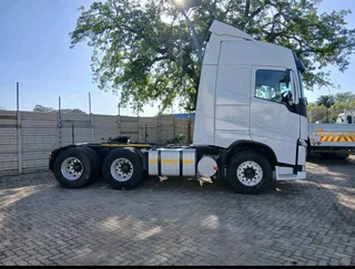 2019 Volvo FH440· Mileage: 745,000 km (Full service history available)