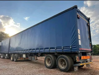 Cash Deal Alert! 2010 Superlink Tautliner - R364,999 - Ready To Work! Locationbredell, Kempton Park