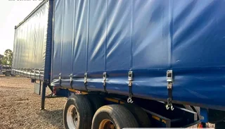 Motor Trail Superlink Tautliner Trailer 2010