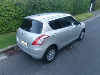 SUZUKI SWIFT 1.2 GL 2017