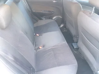 SUZUKI SWIFT 1.2 GL 2017