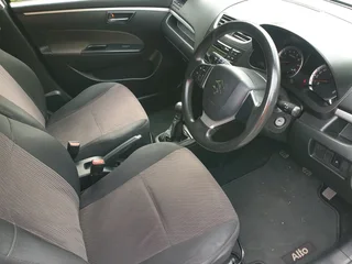 SUZUKI SWIFT 1.2 GL 2016