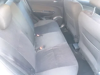 SUZUKI SWIFT 1.2 GL 2017