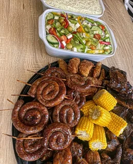 Catering and decor to your door