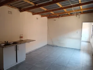 A Stunning Home in A Good Area of Tsakane Ext 5