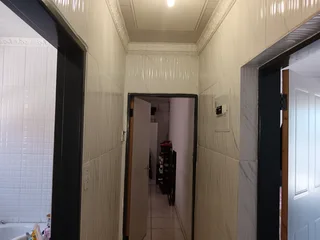 Spick and Span Two Bed House in Tsakane Ext5