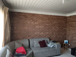 Spick and Span Two Bed House in Tsakane Ext5