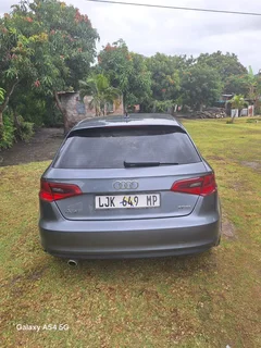 Chevrolet aveo 1.6 hatchback 2013