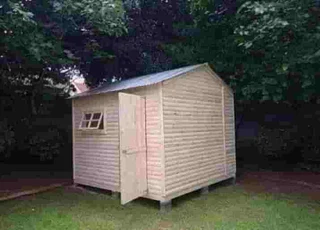 Log,Louvre,pallet and knottypine.log