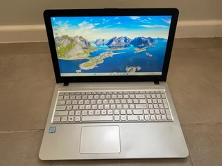 Asus Vivobook 15 X540UAR