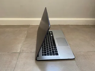 Asus Vivobook 15 X505ZA