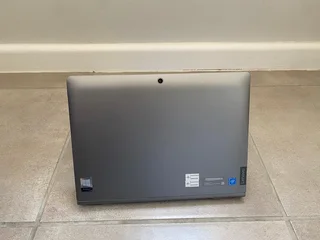 Lenovo Idea pad D330