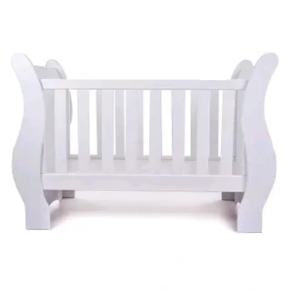 SECOND HAND BABY COT (MALUTI SLAY WHITE BABY COT