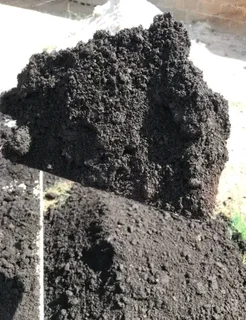 Compost and Lawn Dressing we deliver