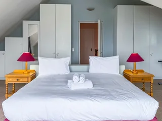 Hout Bay: short term rental, 3 bed duplex, available March 2026, negotiable