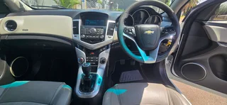 2011 CHEVROLET CRUZE 2.0D VCDI-16V LT - (Manual)