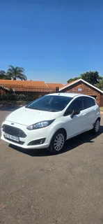 2015 FORD FIESTA 1.6 TDCI TREND 5DR - (Manual)