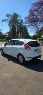 2015 FORD FIESTA 1.6 TDCI TREND 5DR - (Manual)