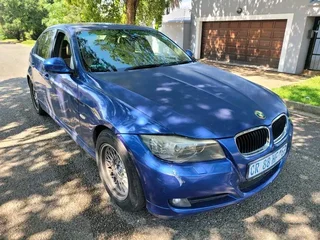 2010 BMW 3 Series Sedan