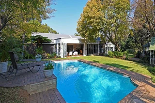 Beautiful 4 extra large bedrooms, 3.5 baths plus so much more.