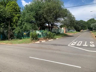 1 bedroom cottage in Wilropark R5,500 (incl. water &amp; lights)