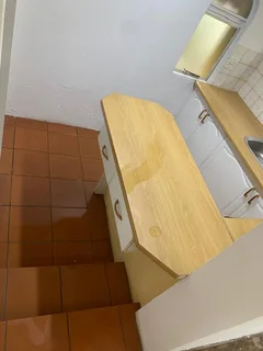 1 bedroom cottage in Wilropark R5,500 (incl. water &amp; lights)