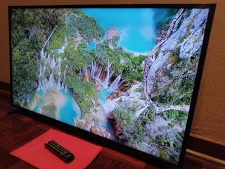 Samsung Smart Uhd 55 Inch Tv With All The Mod Apps:dstv,netflix,prime V,youtube,etc