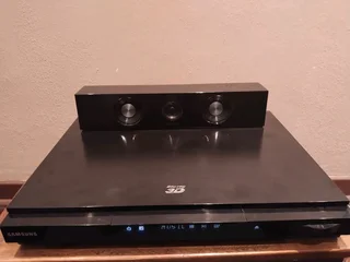 Samsung 1000w Home Audio:AMP, 4 x Tallboys,L SUB,L Center,USB,HDMI,BluRay,Wi Fi,Aux,Radio,Optical,et