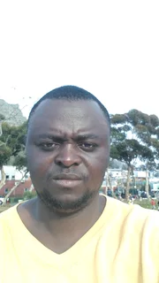 Am looking for job please