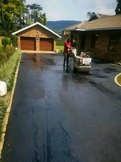 Call  079 037 0869  Smooth Tar Surfacing