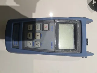 EXFO LIGHT SOURCE AND POWER METER