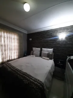 3 BEDROOM HOME TO LET IN RIVERLEA  EXT 3