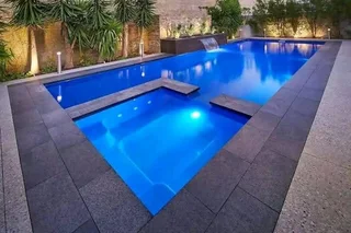 Swimming pools installation services