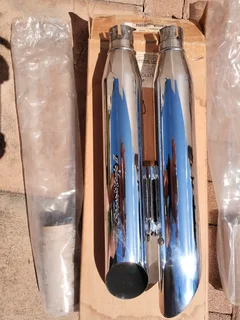 Screaming eagle exhaust for Harley Davidson Dyna super glide custom