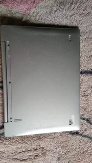Selling Laptop that has problems