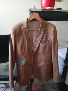 Selling Suits and hats