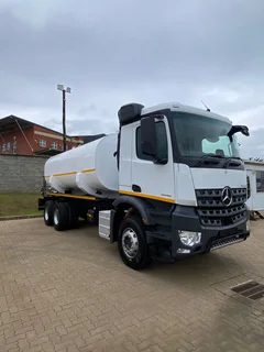 2019 MERCEDES BENZ AROCS 33-45 WATER TANKER