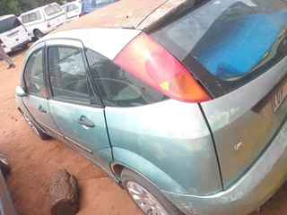 2000 Ford Focus Hatchback