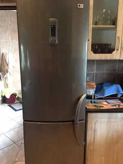 Fridge Repairs & Regas