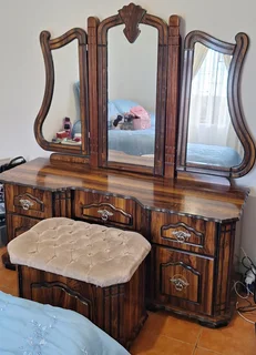 5 Piece Bedroom Suite