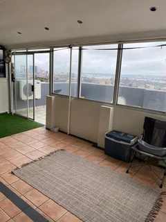 2 Bedroom PANTHOUSE in Glenwood 850 000