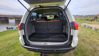 2011 Mitsubishi Pajero SUV